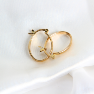 ARRACADAS OVALADAS LISAS DE ORO