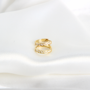 ARRACADAS ESTILO CHURUMBELA CON CRISTALES BRILLANTES