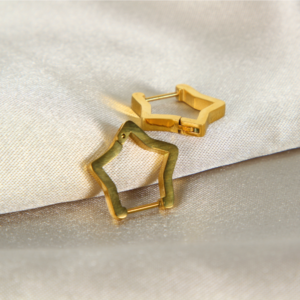 ARRACADAS DE ESTRELLA DORADAS