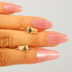 Aretes Hello Kitty Oro 14K para Mujer