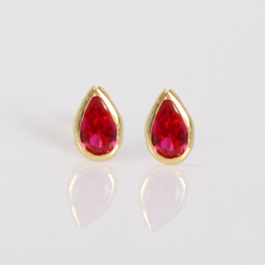 Broquel | Arete Gota Circonia Vino Roja para Mujer